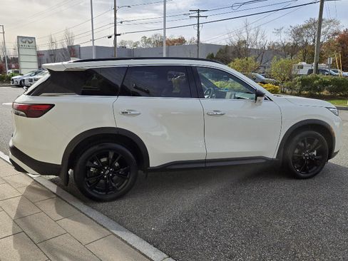 Certified 2025 INFINITI QX60 Luxe w/ Black Edition image 14