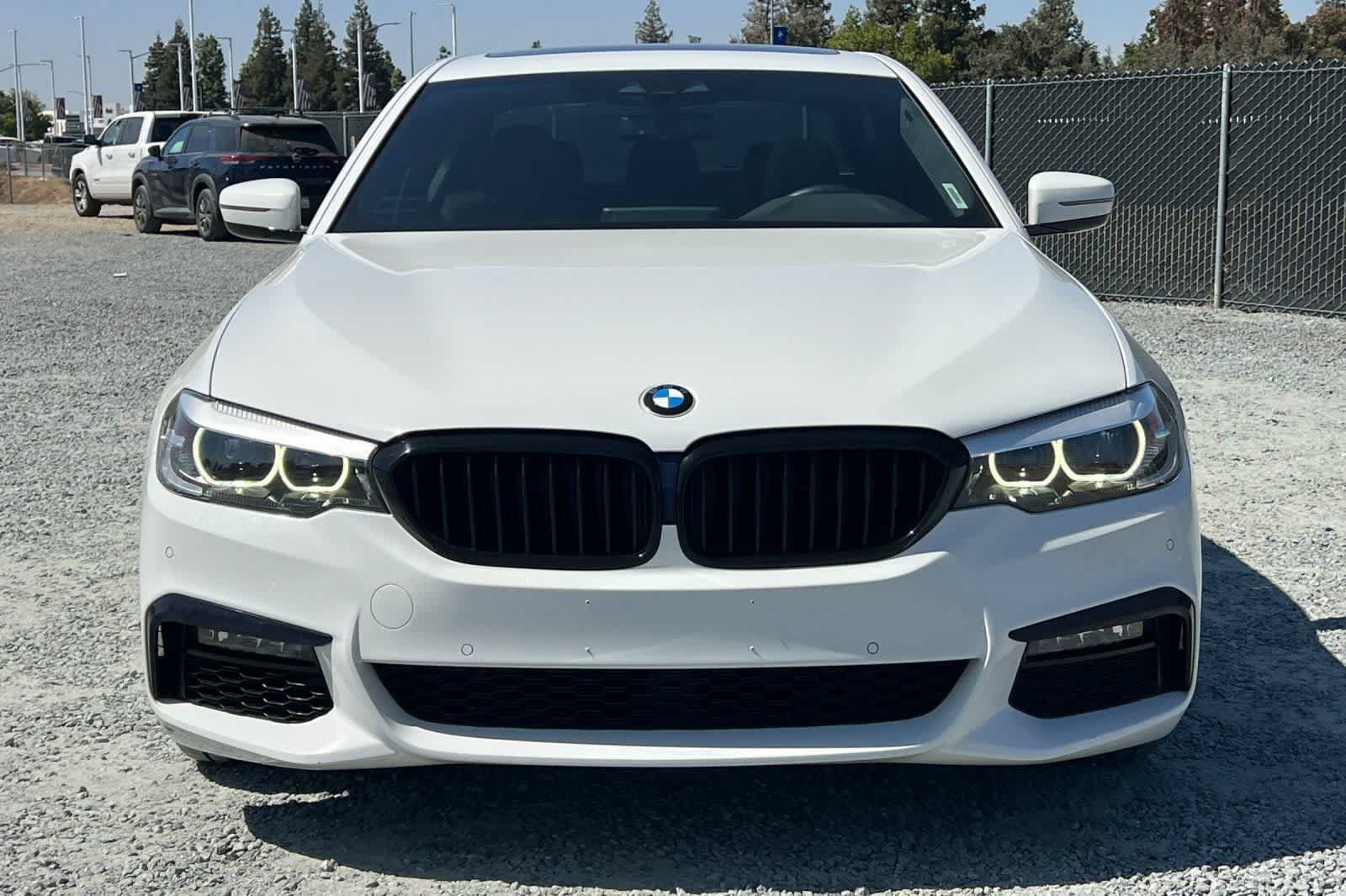 Used 2020 BMW 530i w/ M Sport Package RWD image 11