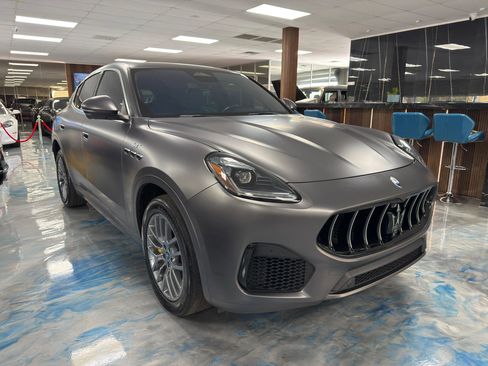 Used 2023 Maserati Grecale GT image 1