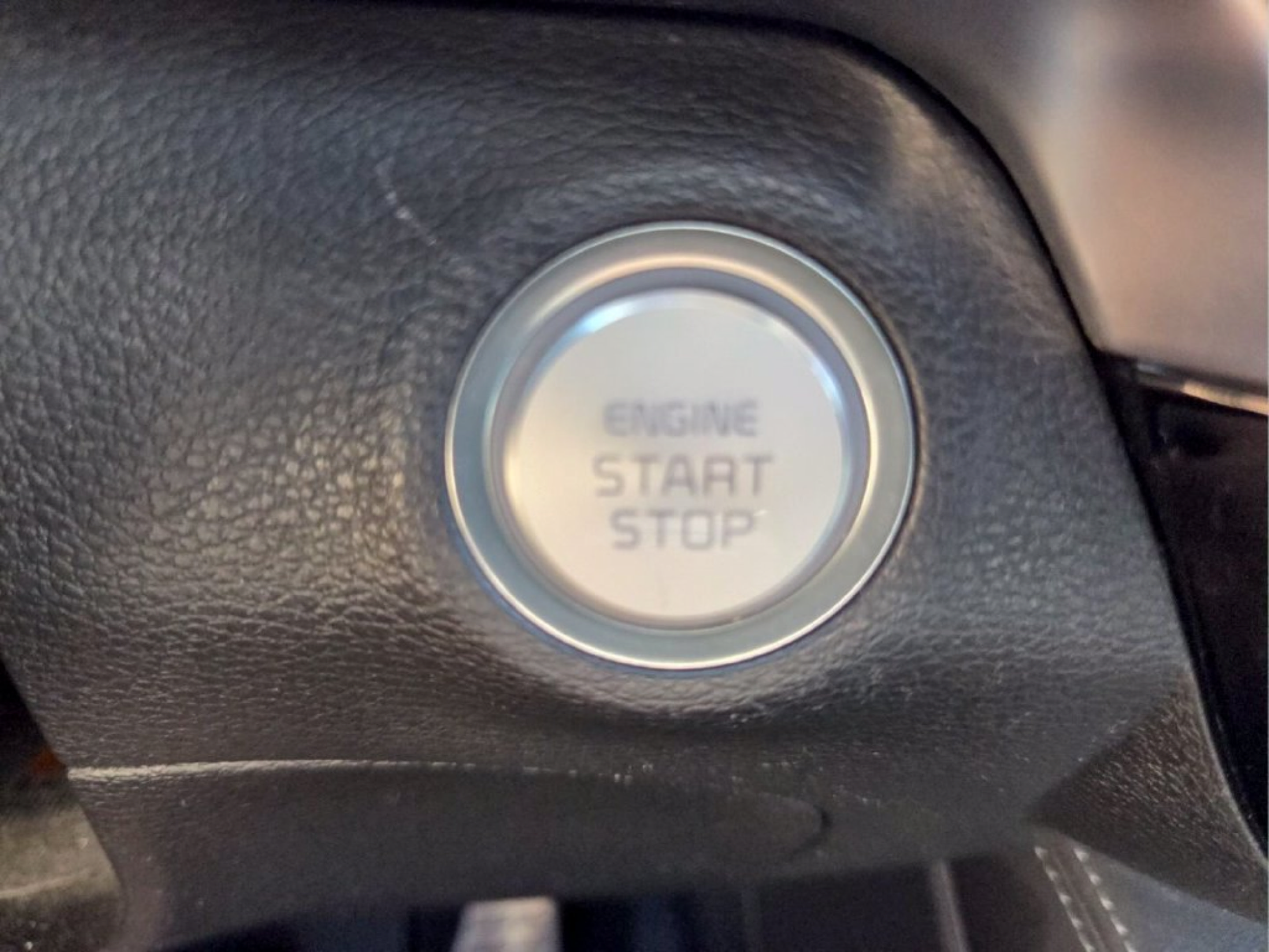 Used 2021 Kia Telluride SX w/ Towing Package FWD image 26
