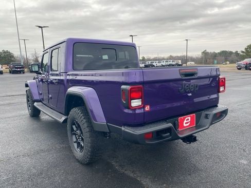 New 2026 Jeep Gladiator Sport AWD/4WD image 5