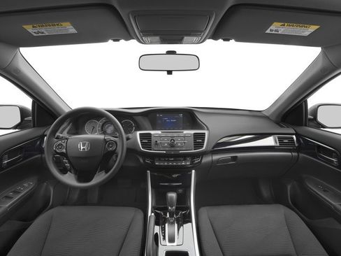 Used 2017 Honda Accord LX image 4