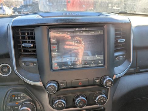 Used 2019 RAM 1500 Big Horn image 17