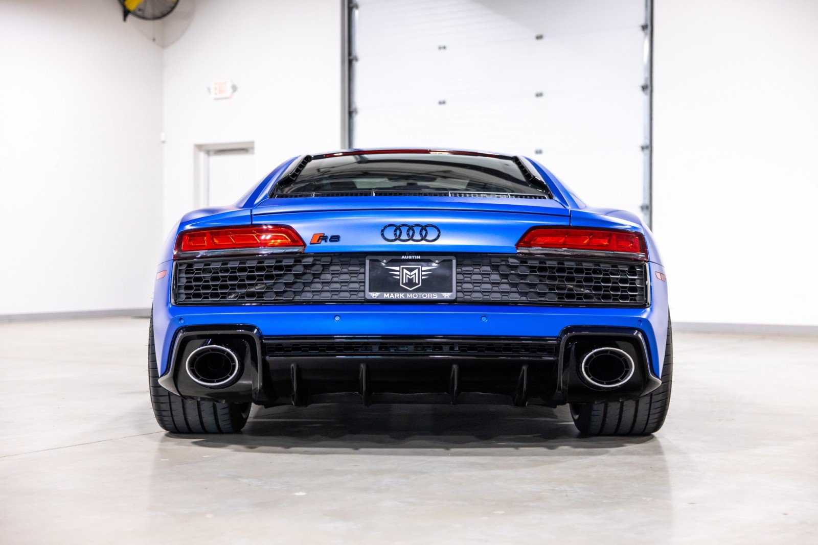 Used 2023 Audi R8 V10 performance RWD image 5