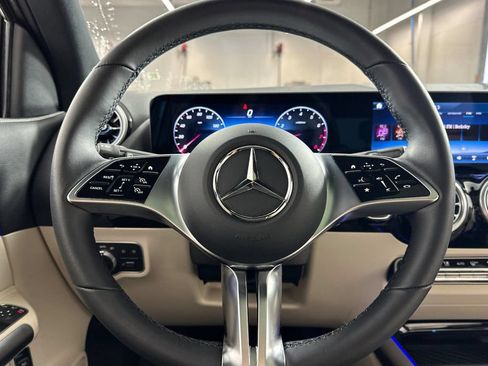 Certified 2026 Mercedes-Benz GLA 250 4MATIC image 28