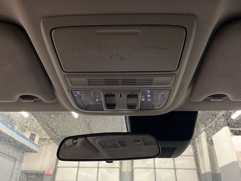 Used 2018 Honda Accord EX image 26