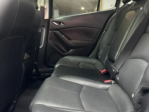 Used 2017 MAZDA MAZDA3 Grand Touring FWD image 23
