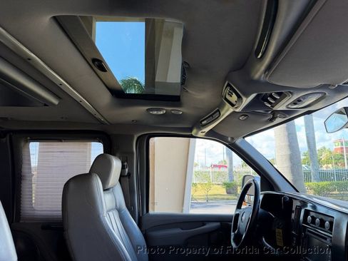 Used 2013 GMC Savana 1500 RWD image 54