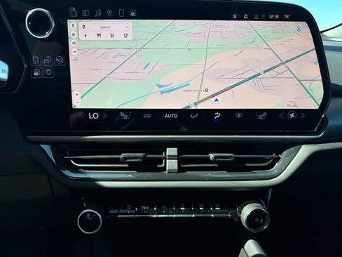 New 2025 Chevrolet Equinox EV RS image 13