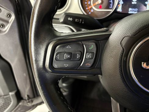 Used 2021 Jeep Wrangler Unlimited Sport AWD/4WD image 19