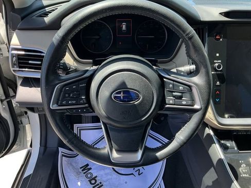 Used 2023 Subaru Outback Limited AWD/4WD image 9