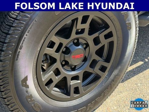 Used 2022 Toyota 4Runner SR5 image 11