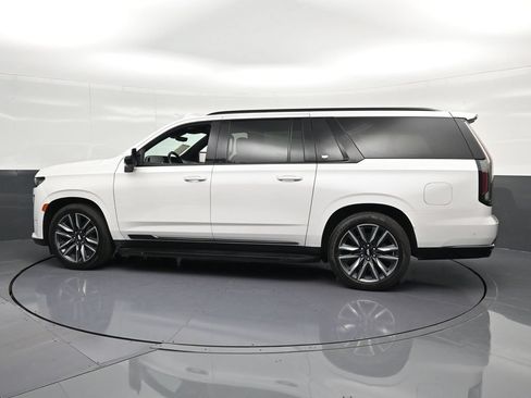Used 2021 Cadillac Escalade ESV Sport w/ Driver Assist Tech Package RWD image 8