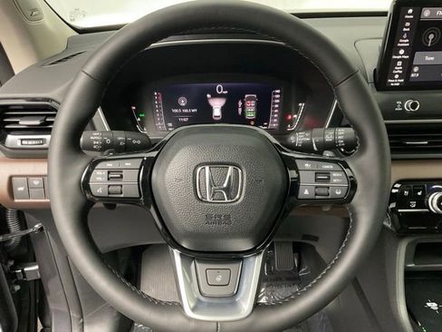 New 2026 Honda Pilot Elite image 14