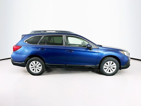 Used 2019 Subaru Outback 2.5i Premium AWD/4WD image 10
