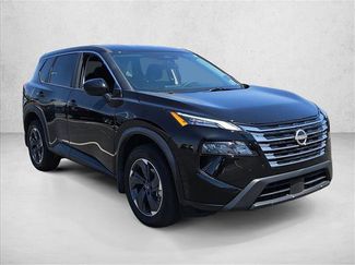 Used 2025 Nissan Rogue SV FWD video 3