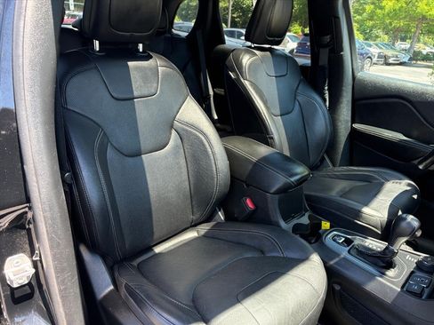 Used 2021 Jeep Cherokee Latitude Lux 80th Anniv w/ Quick Order Package 26U 80TH AWD/4WD image 16
