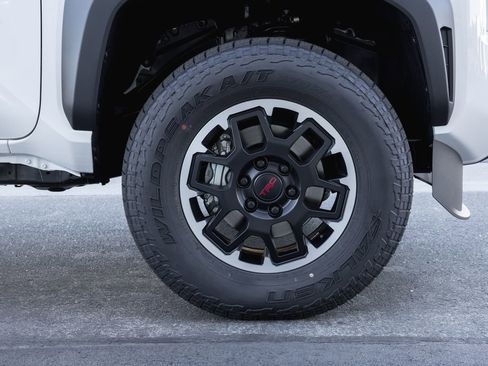 New 2026 Toyota Tacoma TRD Off-Road image 4