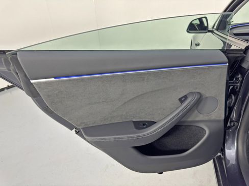 Used 2024 Tesla Model 3 Long Range image 47