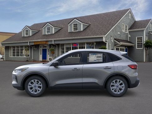 New 2026 Ford Escape Active FWD image 3