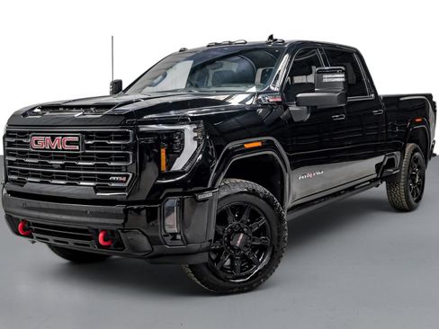 Used 2024 GMC Sierra 2500 AT4 w/ AT4 Premium Plus Package AWD/4WD image 4