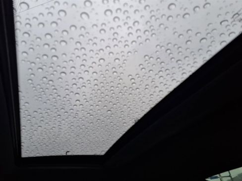 Used 2017 INFINITI Q60 Red Sport 400 image 8