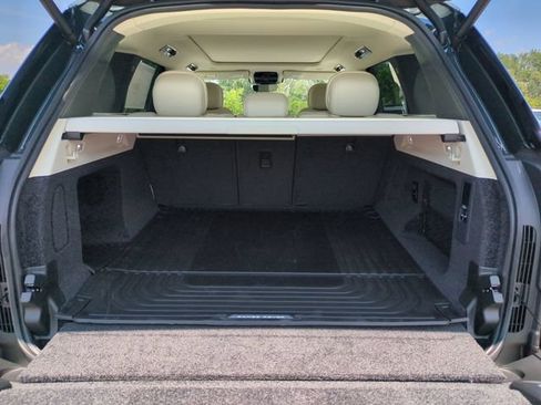 New 2026 Land Rover Range Rover SE AWD/4WD image 16