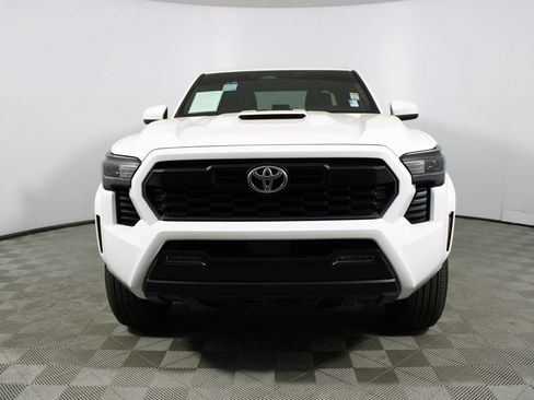 Used 2024 Toyota Tacoma TRD Sport RWD image 30