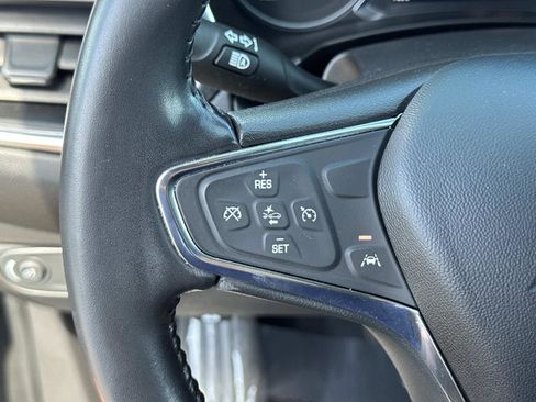 Used 2020 Chevrolet Equinox LT image 11