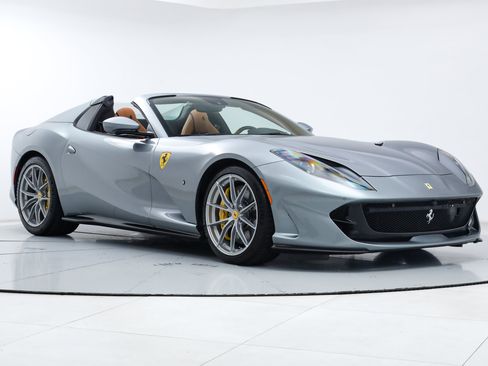 Certified 2023 Ferrari 812 GTS RWD image 12