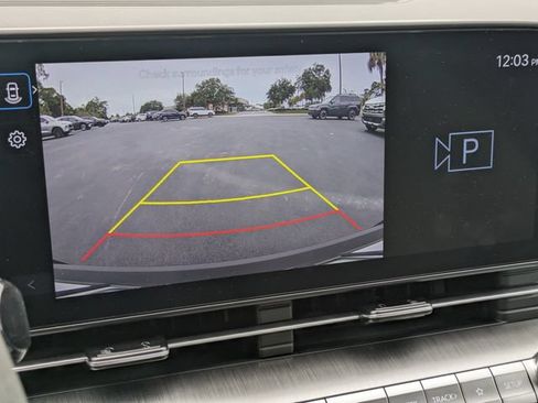 Certified 2024 Hyundai Kona SEL FWD image 28