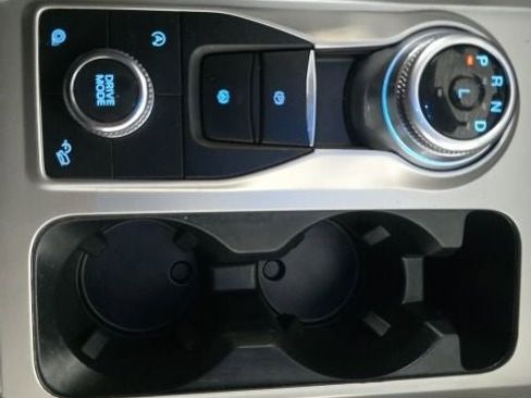 Used 2023 Ford Explorer XLT w/ Equipment Group 202A AWD/4WD image 23