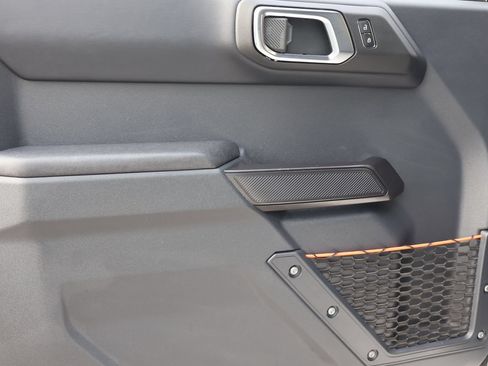 Used 2024 Ford Bronco Raptor AWD/4WD image 9