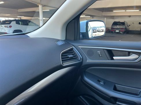 Used 2024 Ford Edge SEL AWD/4WD image 36