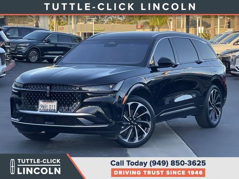 Used 2024 Lincoln Nautilus Black Label AWD/4WD image 1