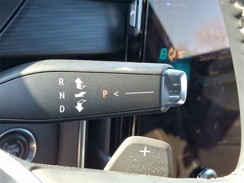 Certified 2025 GMC Acadia Elevation image 14