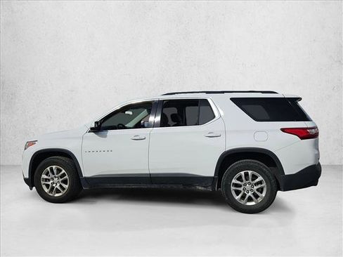 Used 2020 Chevrolet Traverse LT w/ Driver Confidence II Package image 10