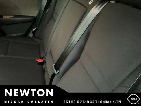 Used 2021 Nissan Titan SV w/ Accessory Utility Package AWD/4WD image 4