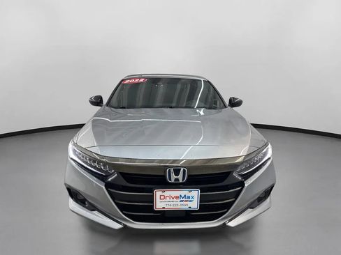 Used 2022 Honda Accord Sport image 2