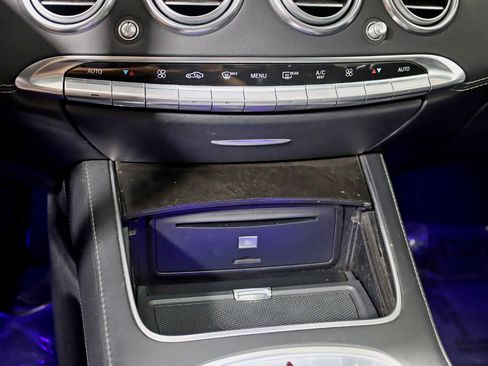 Used 2015 Mercedes-Benz S 550 4MATIC Coupe image 31