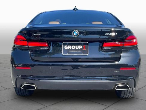 Used 2023 BMW 540i xDrive w/ Premium Package AWD/4WD image 4