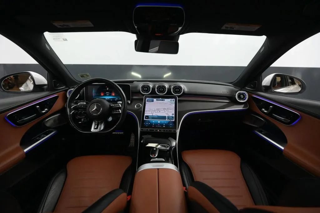 Used 2023 Mercedes-Benz C 43 AMG 4MATIC Sedan image 38