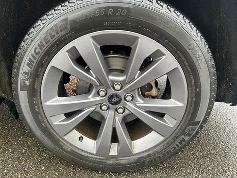 Certified 2022 Ford Explorer XLT w/ Equipment Group 202A image 13