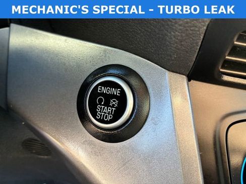 Used 2019 Ford Escape SE AWD/4WD image 25