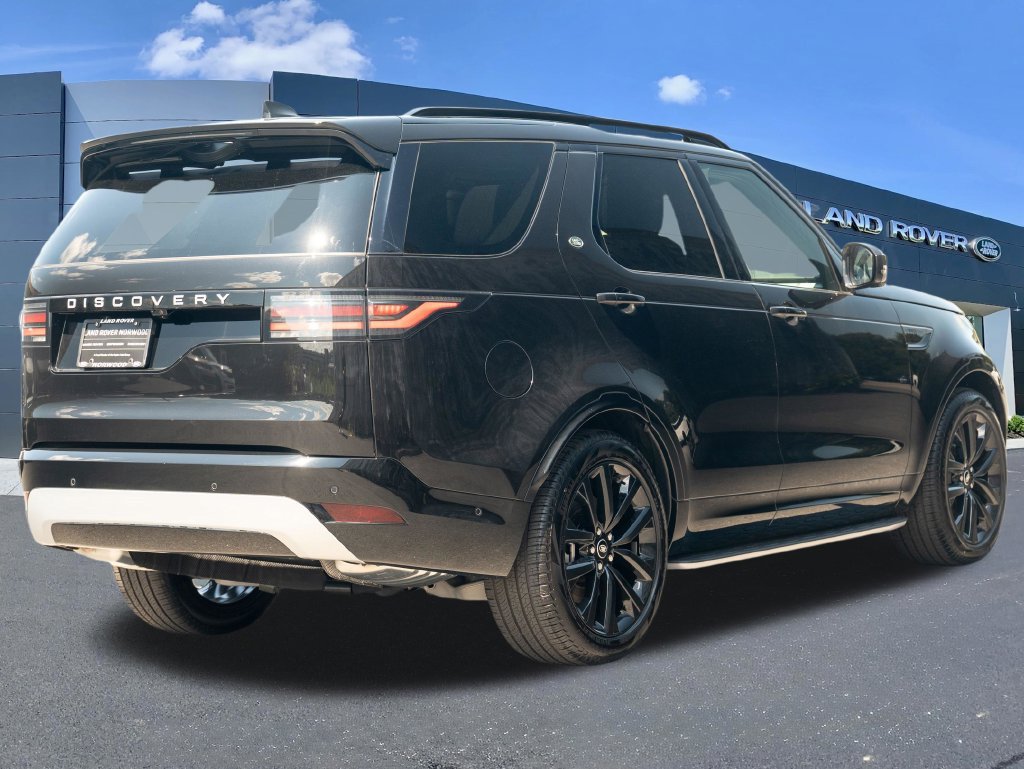New 2026 Land Rover Discovery Limited Edition AWD/4WD image 4