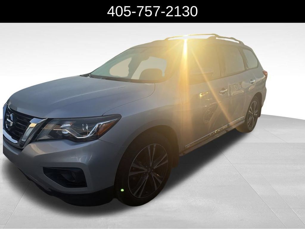 Used 2018 Nissan Pathfinder Platinum AWD/4WD image 1