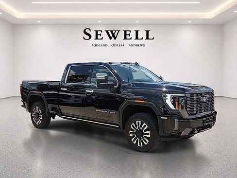 Used 2024 GMC Sierra 2500 Denali Ultimate w/ Max Trailering Package AWD/4WD image 6