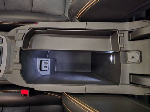 Used 2024 GMC Terrain AT4 w/ Infotainment Package II AWD/4WD image 29