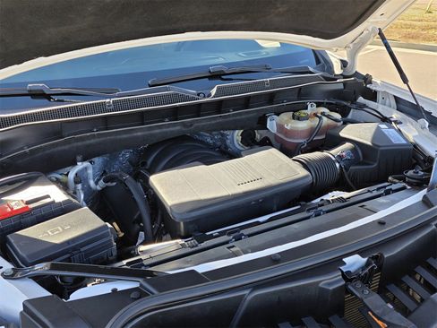 Used 2021 Chevrolet Tahoe LT image 29