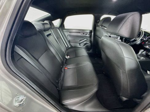Used 2025 Honda Civic Sport image 32